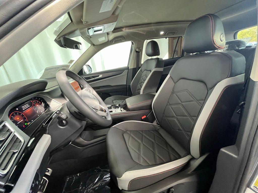 new 2026 Volkswagen Atlas car, priced at $47,459