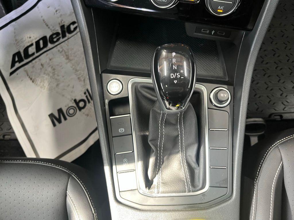 used 2022 Volkswagen Jetta car, priced at $21,492