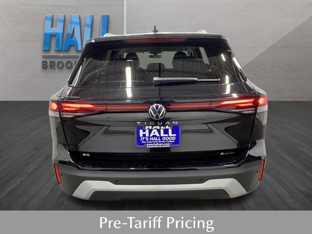 new 2025 Volkswagen Tiguan car, priced at $35,921