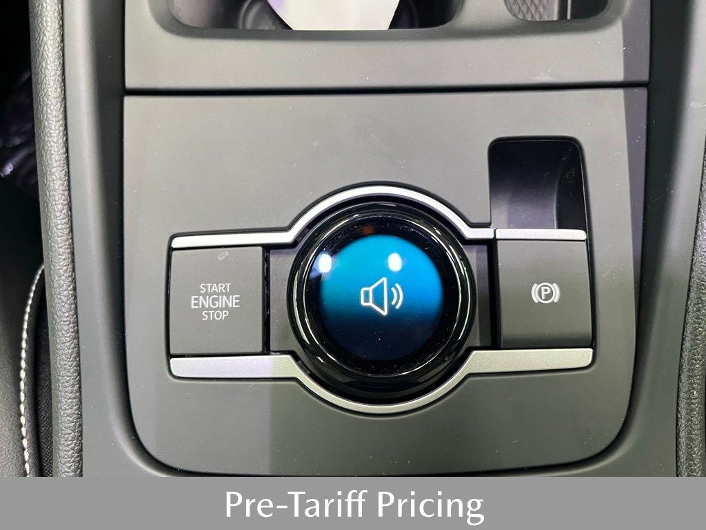 new 2025 Volkswagen Tiguan car, priced at $35,921