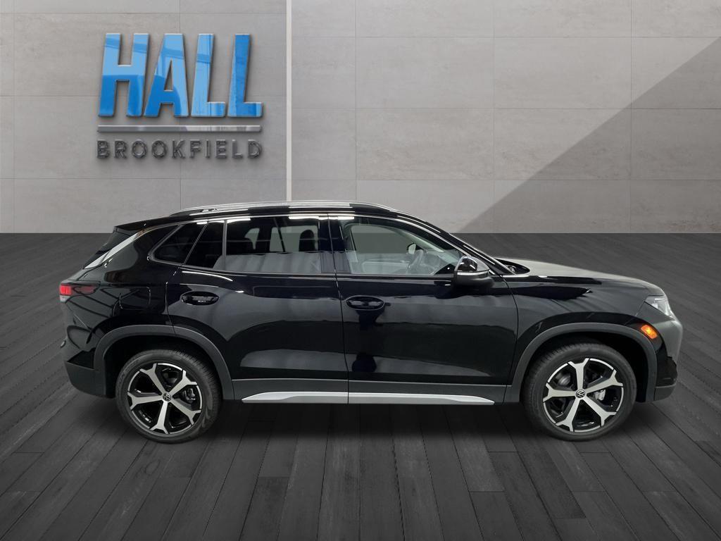 new 2025 Volkswagen Tiguan car, priced at $33,957