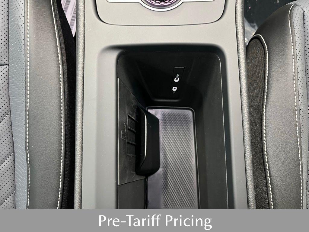 new 2025 Volkswagen Tiguan car, priced at $39,536