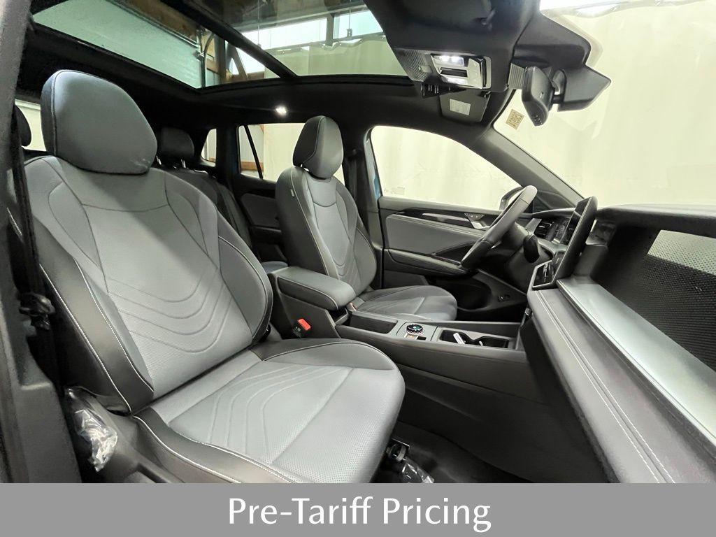 new 2025 Volkswagen Tiguan car, priced at $39,536