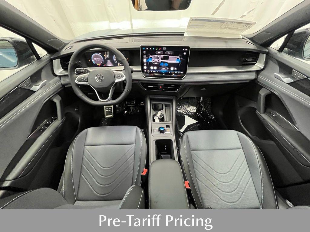 new 2025 Volkswagen Tiguan car, priced at $39,536