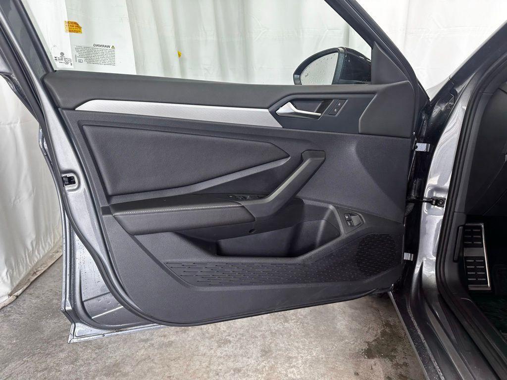 used 2024 Volkswagen Jetta car, priced at $22,992