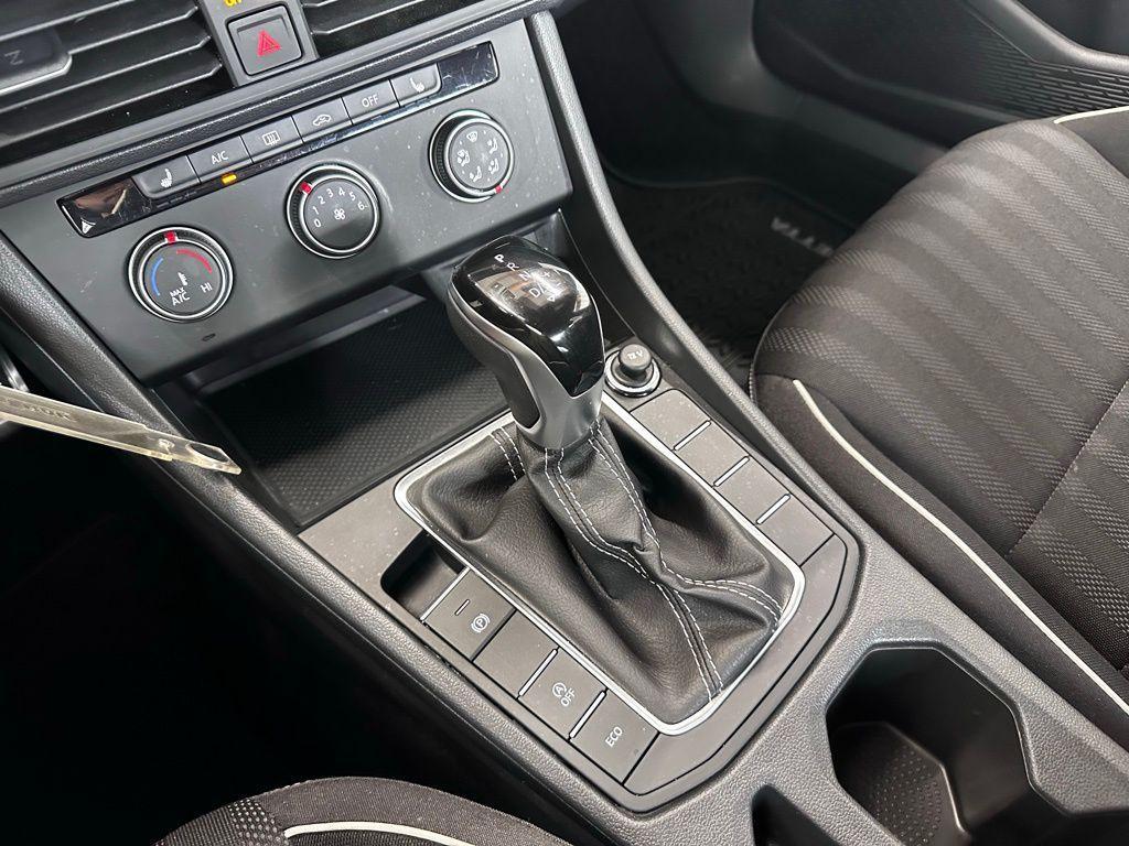 used 2024 Volkswagen Jetta car, priced at $22,992
