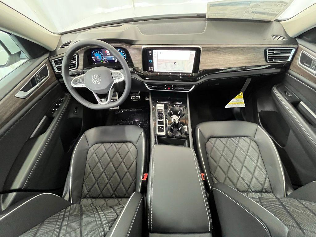 new 2025 Volkswagen Atlas car, priced at $50,309
