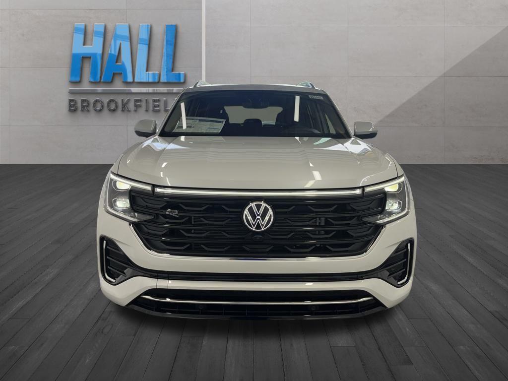 new 2025 Volkswagen Atlas car, priced at $50,309