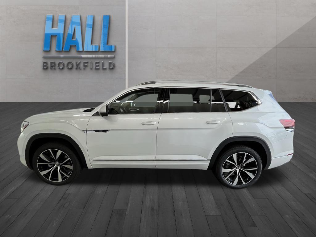 new 2025 Volkswagen Atlas car, priced at $50,309
