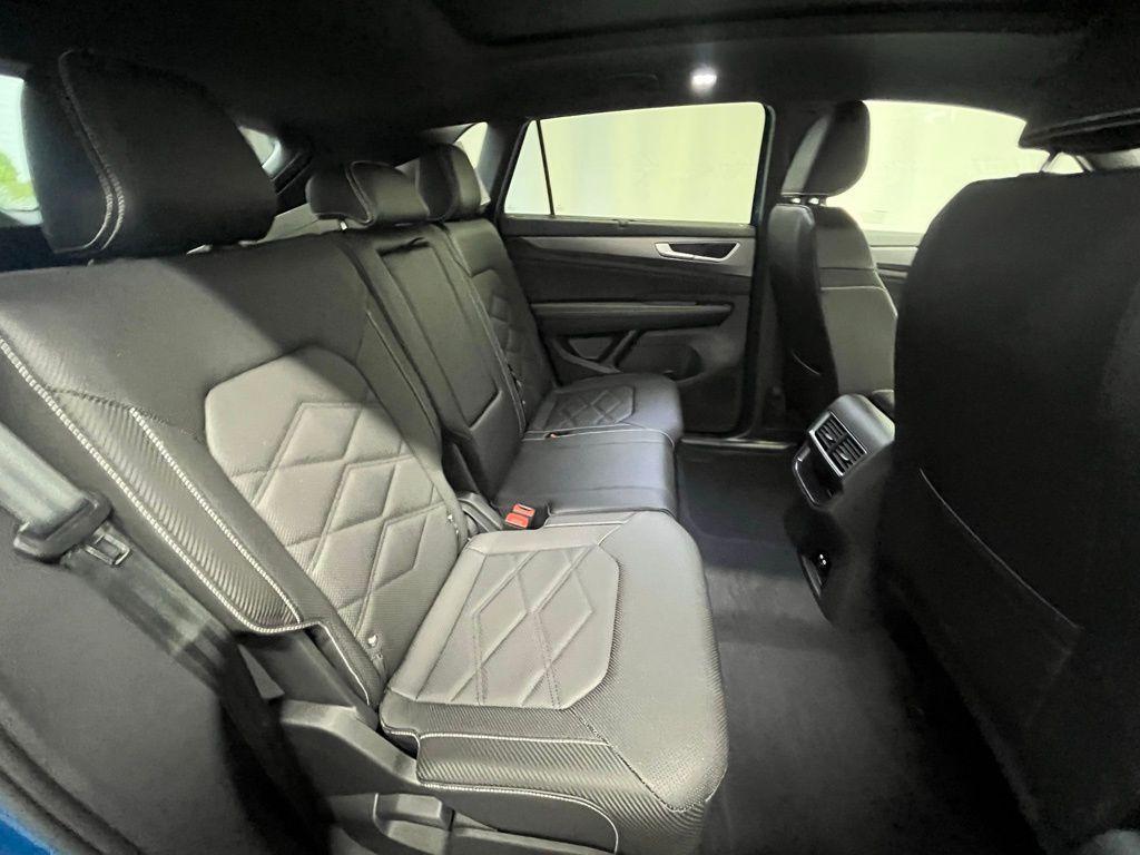 new 2025 Volkswagen Atlas Cross Sport car, priced at $43,359