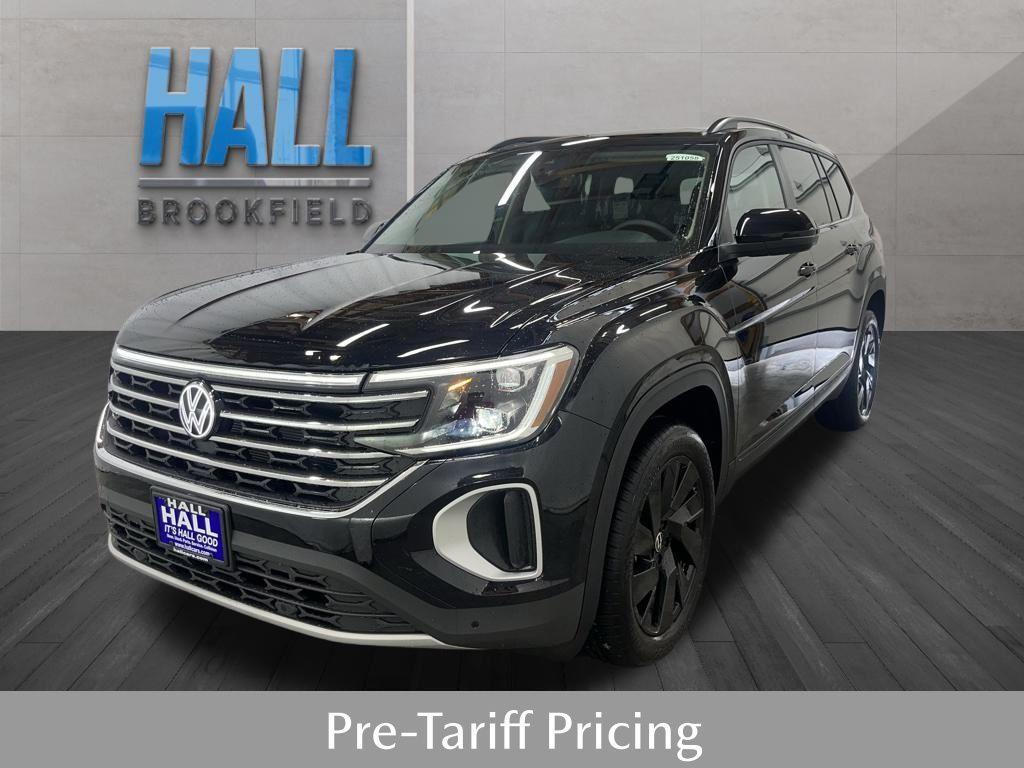 new 2025 Volkswagen Atlas car, priced at $43,680
