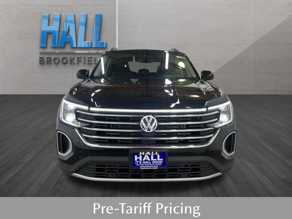 new 2025 Volkswagen Atlas car, priced at $43,680