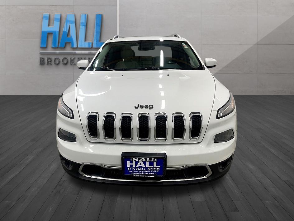 used 2018 Jeep Cherokee car, priced at $15,495