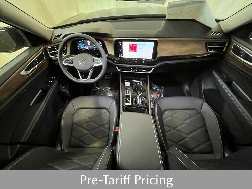 new 2025 Volkswagen Atlas car, priced at $43,841