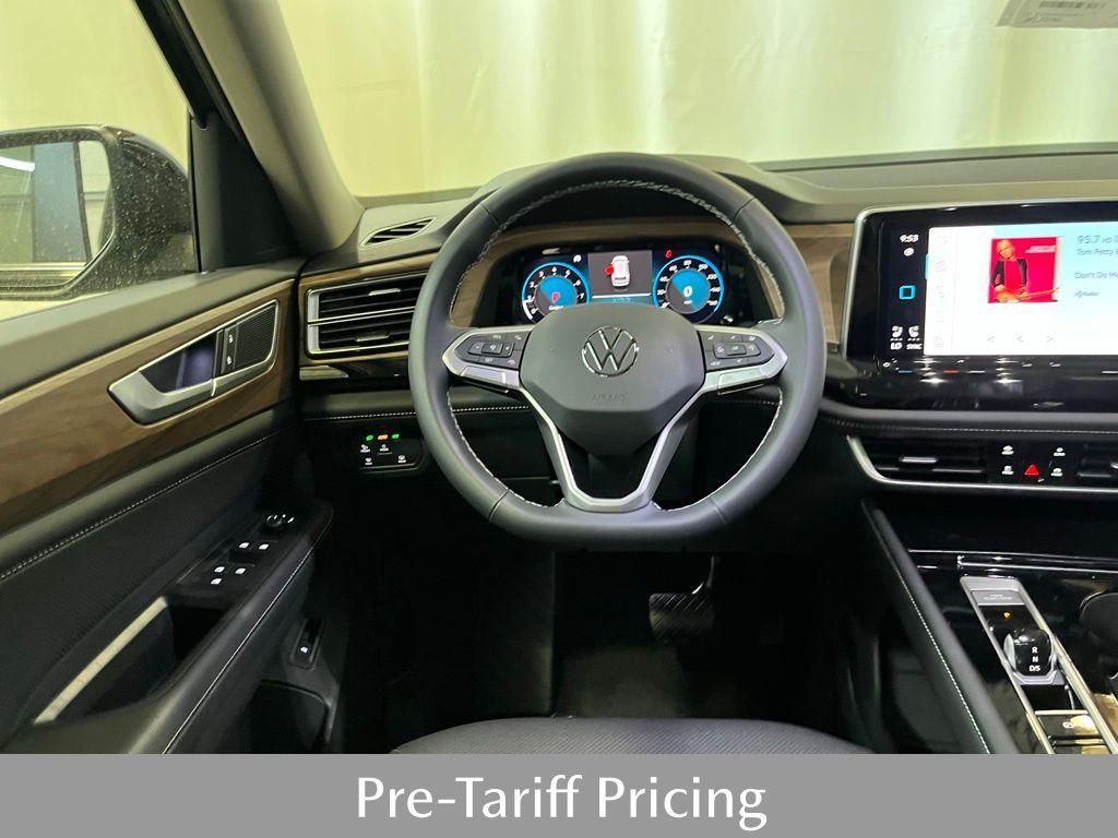 new 2025 Volkswagen Atlas car, priced at $43,841