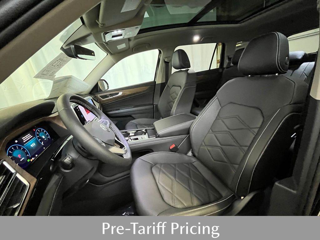 new 2025 Volkswagen Atlas car, priced at $43,841