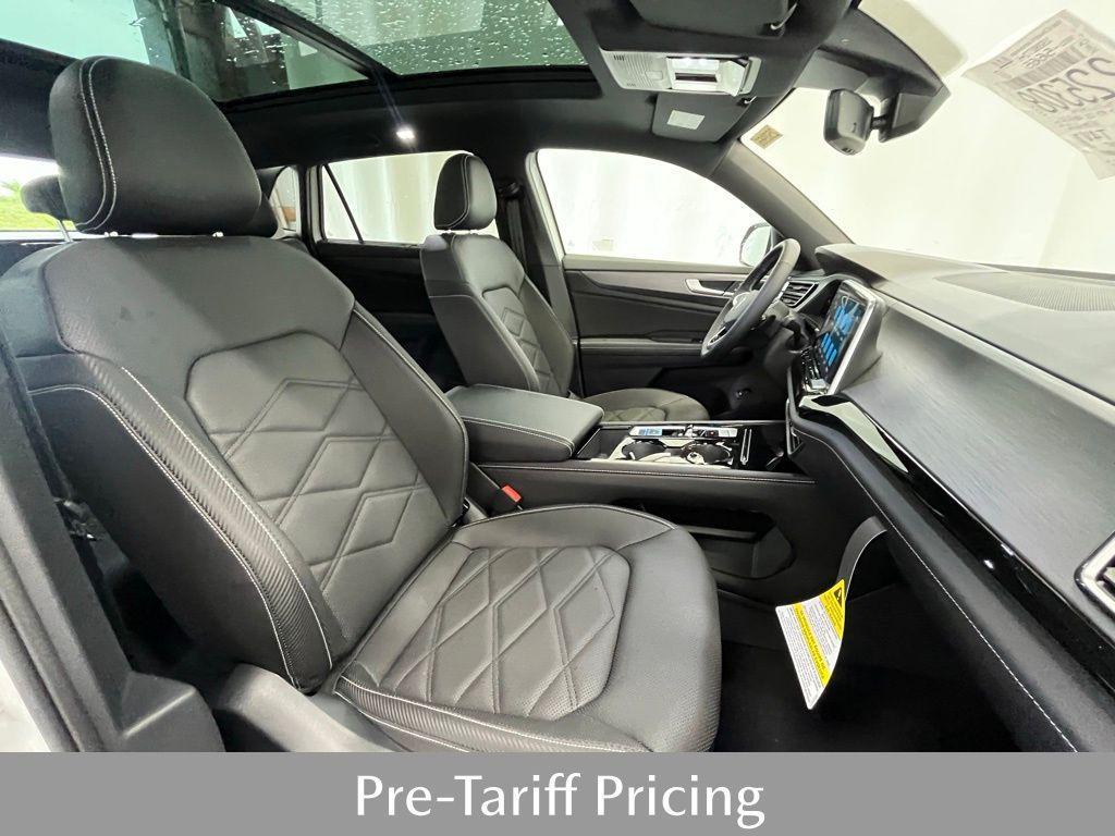 new 2025 Volkswagen Atlas Cross Sport car, priced at $45,109