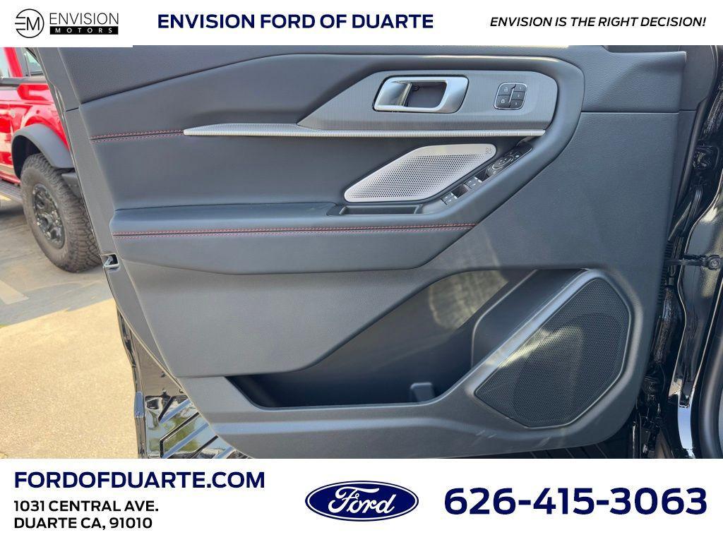 new 2025 Ford Explorer car, priced at $54,501