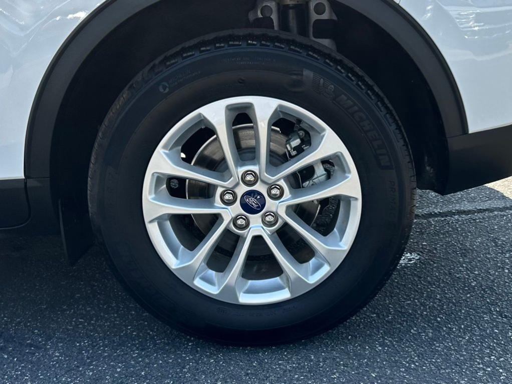 used 2022 Ford Escape car, priced at $19,995