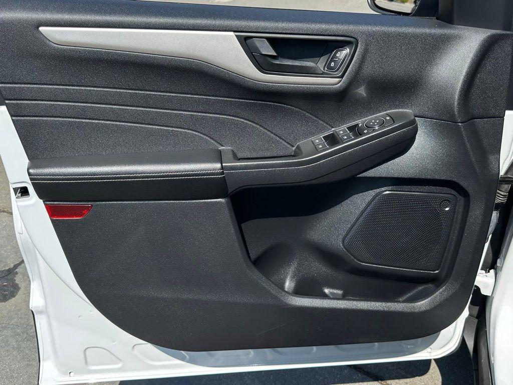 used 2022 Ford Escape car, priced at $19,995