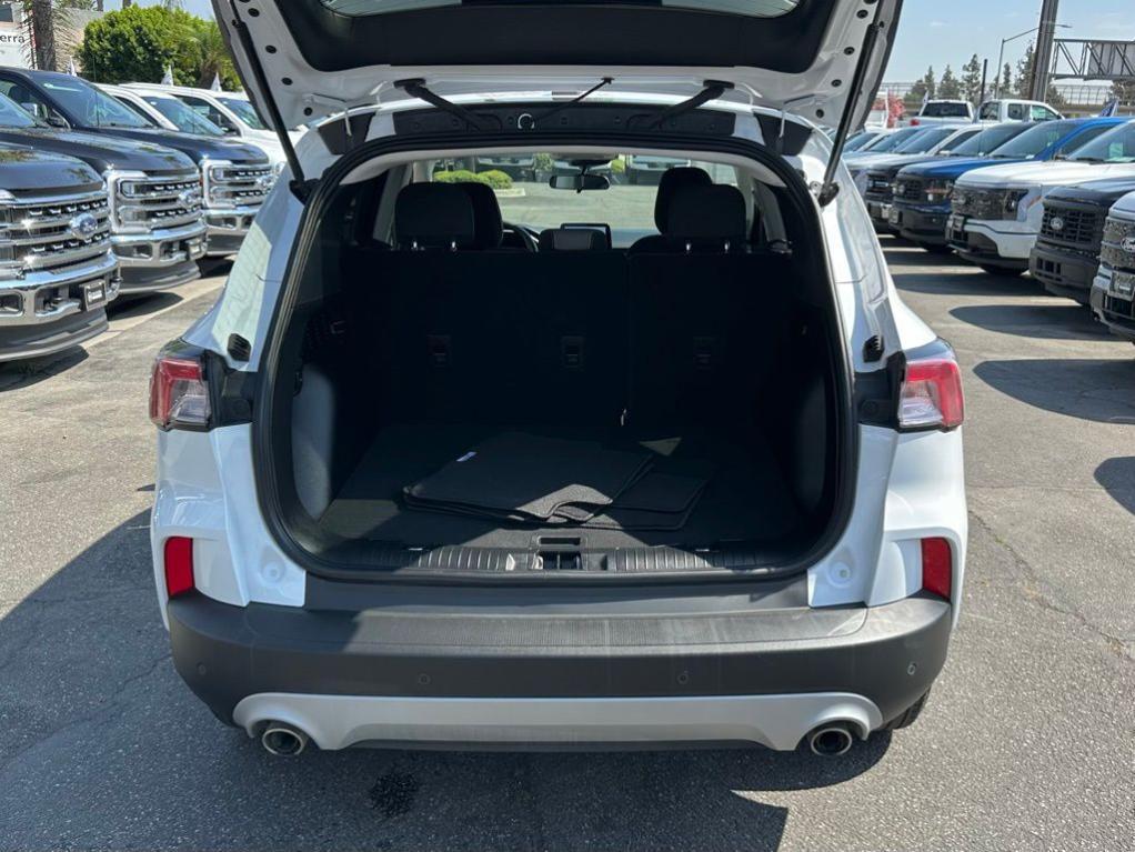 used 2022 Ford Escape car, priced at $19,995