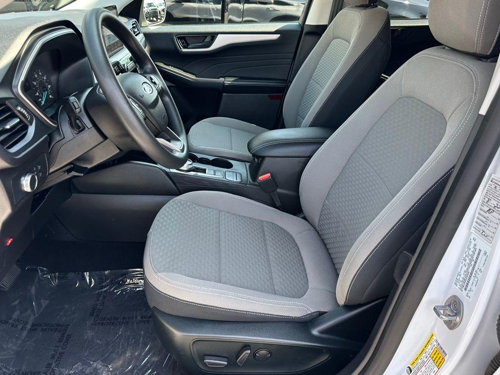 used 2022 Ford Escape car, priced at $19,995