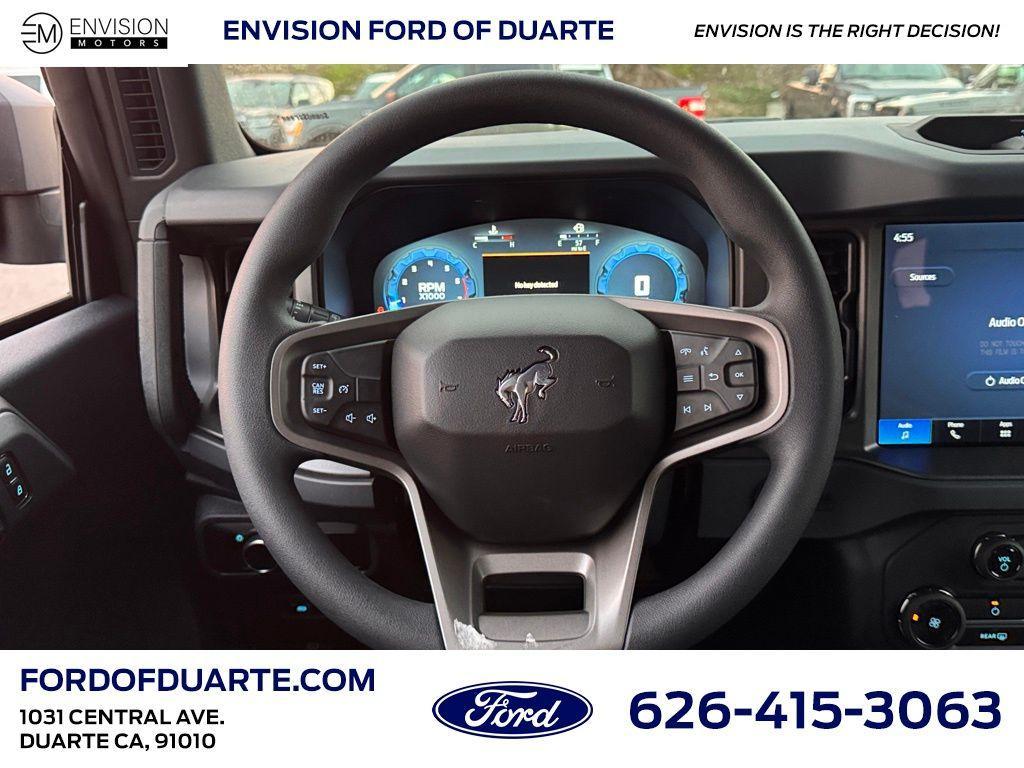 new 2025 Ford Bronco car, priced at $48,645