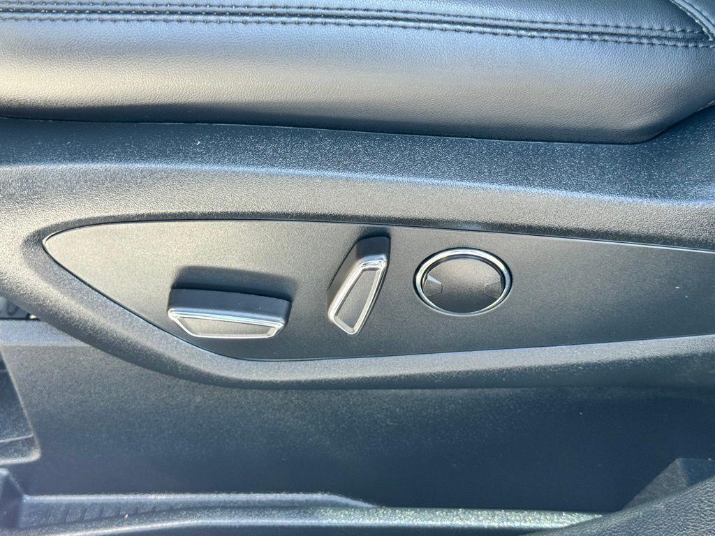 used 2022 Lincoln Nautilus car, priced at $37,888