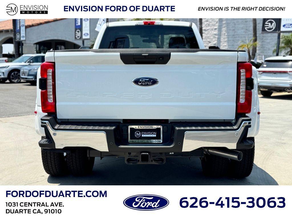 new 2025 Ford F-350 car, priced at $62,325
