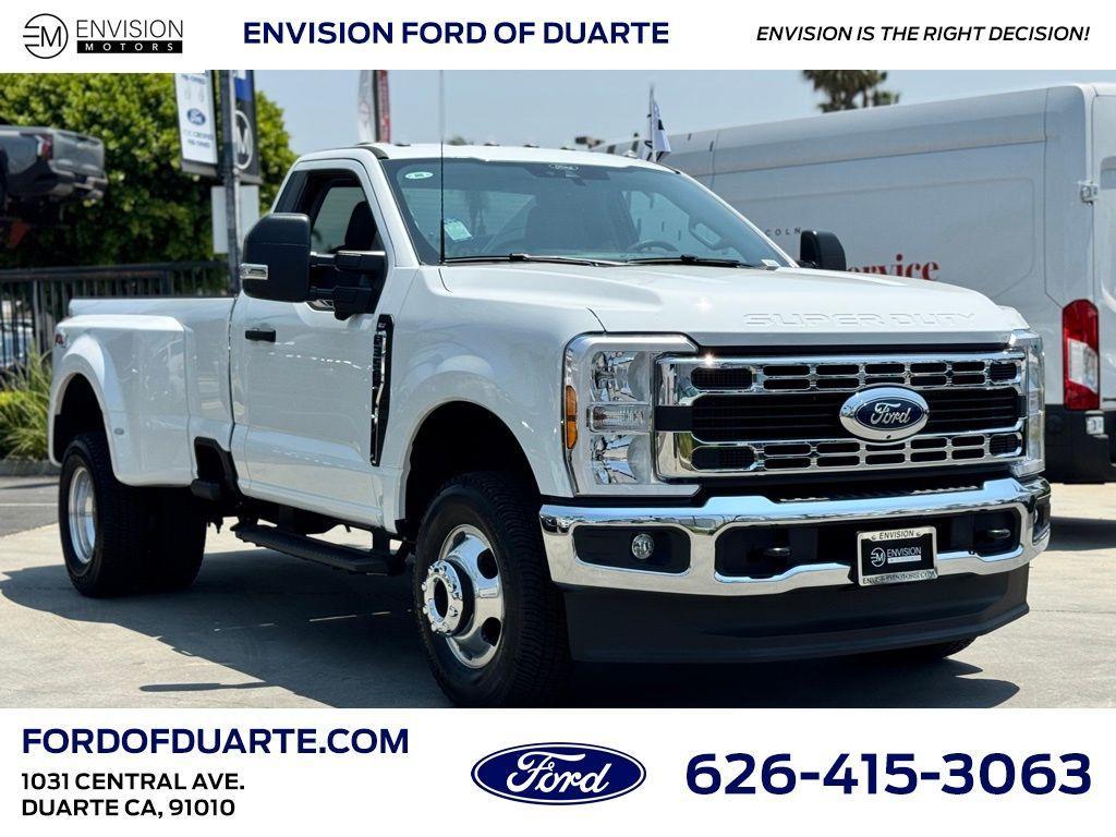 new 2025 Ford F-350 car, priced at $62,325