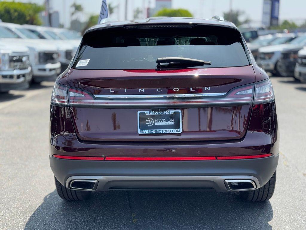 used 2022 Lincoln Nautilus car, priced at $36,588