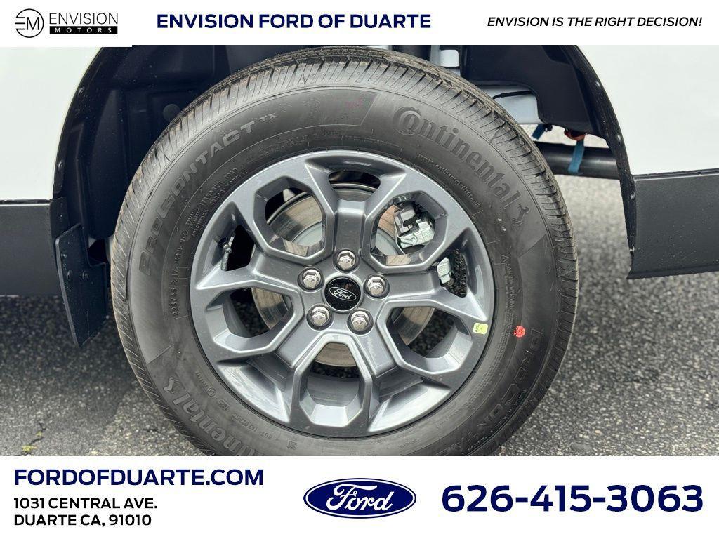new 2025 Ford Maverick car, priced at $33,095