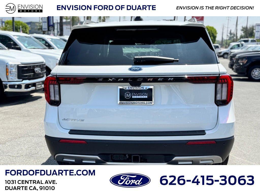 new 2025 Ford Explorer car, priced at $45,295