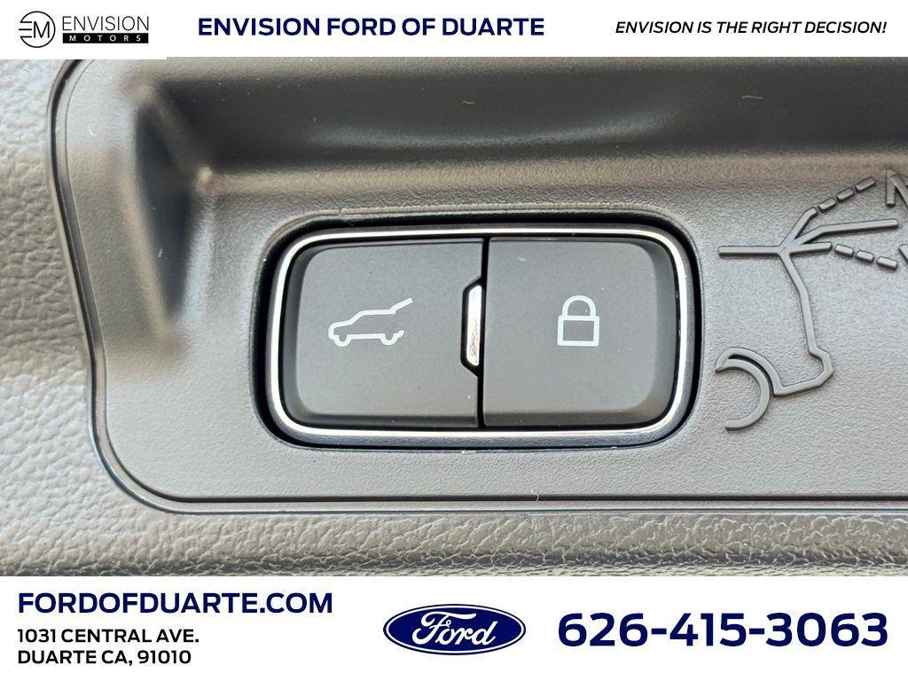 new 2025 Ford Explorer car, priced at $45,295