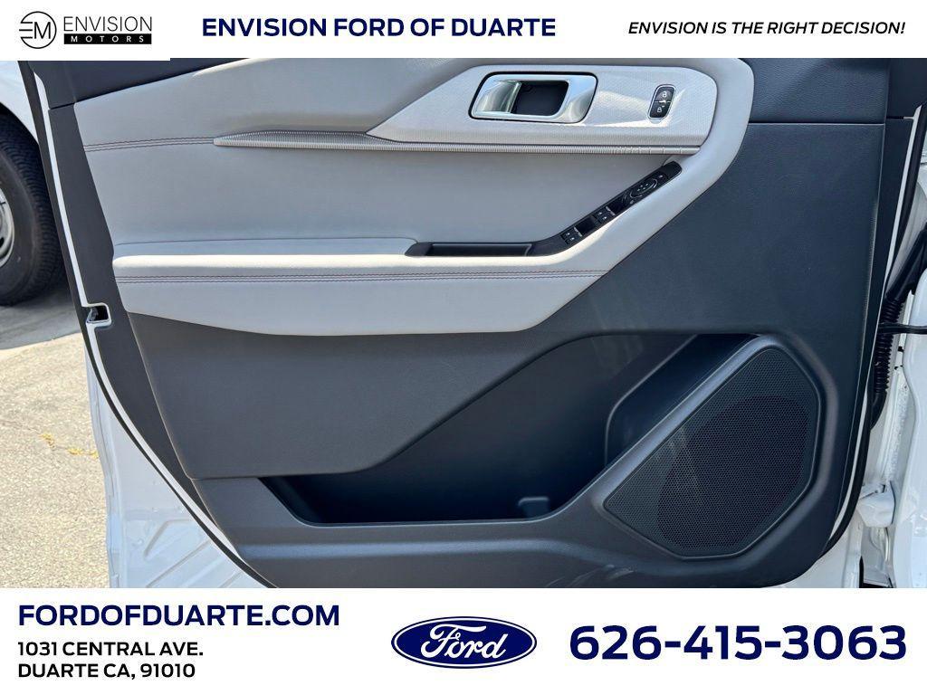 new 2025 Ford Explorer car, priced at $45,295