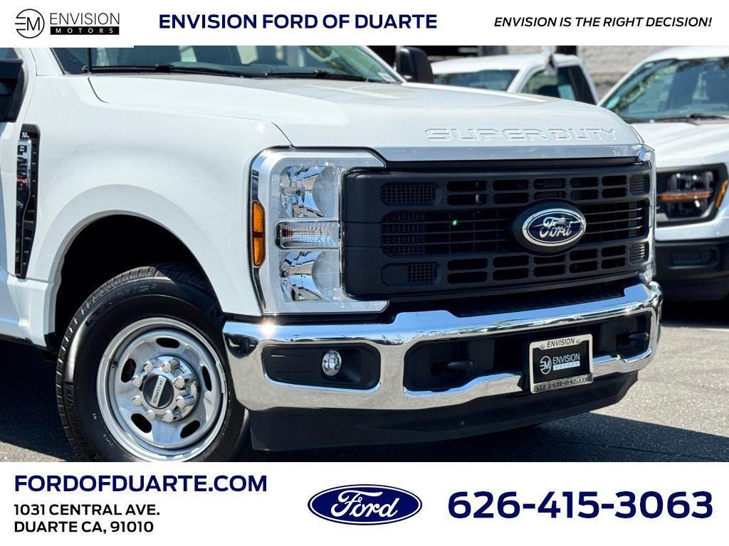 new 2025 Ford F-250 car, priced at $46,555