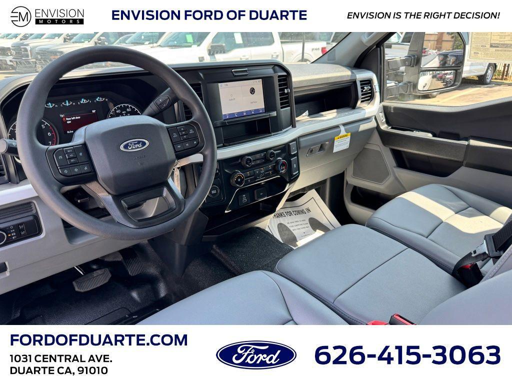 new 2025 Ford F-250 car, priced at $46,555