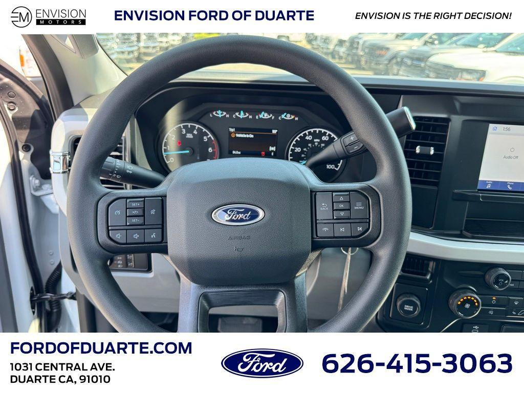 new 2025 Ford F-250 car, priced at $46,555