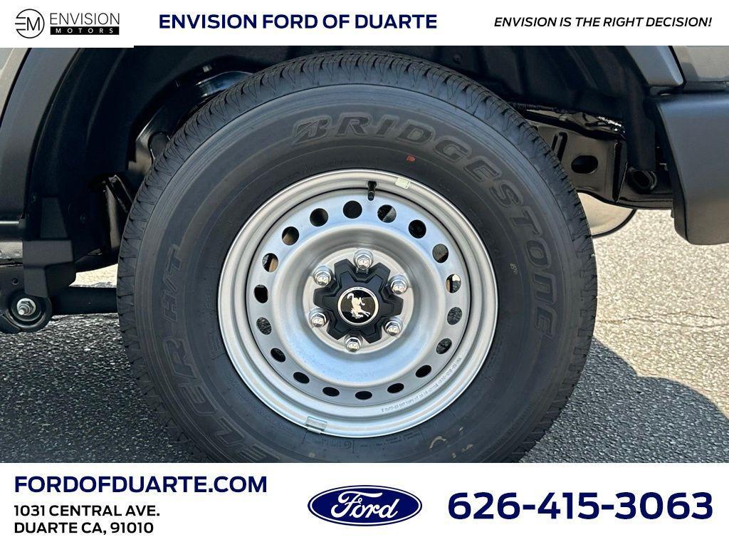 new 2025 Ford Bronco car, priced at $41,040