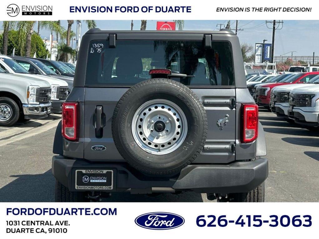new 2025 Ford Bronco car, priced at $41,040