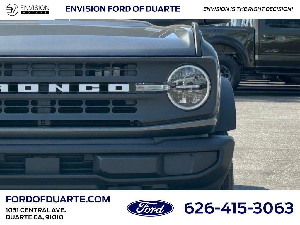 new 2025 Ford Bronco car, priced at $41,040