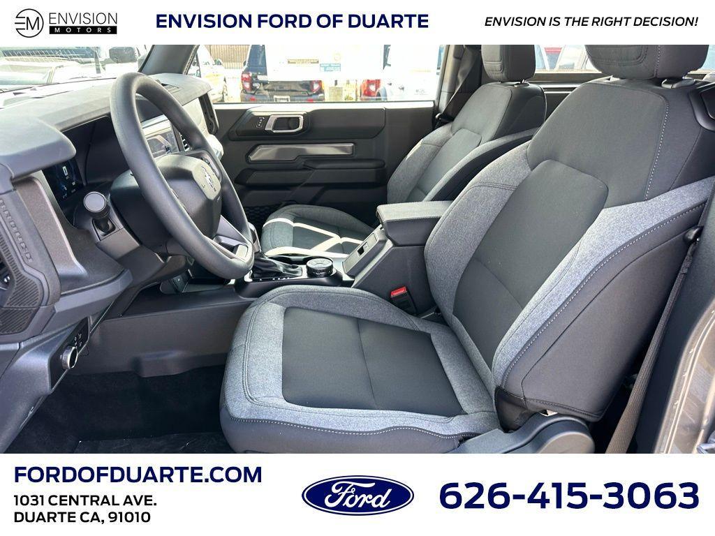 new 2025 Ford Bronco car, priced at $41,040