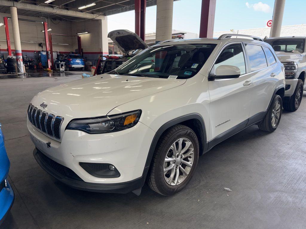 used 2019 Jeep Cherokee car, priced at $15,995