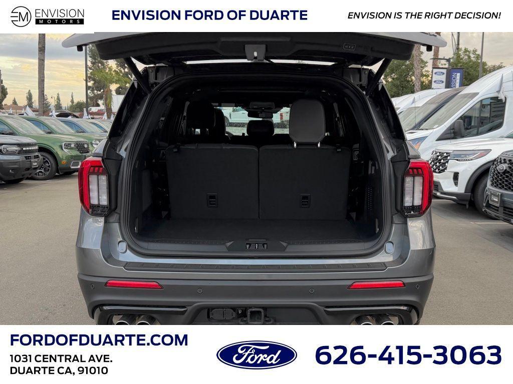 new 2026 Ford Explorer car