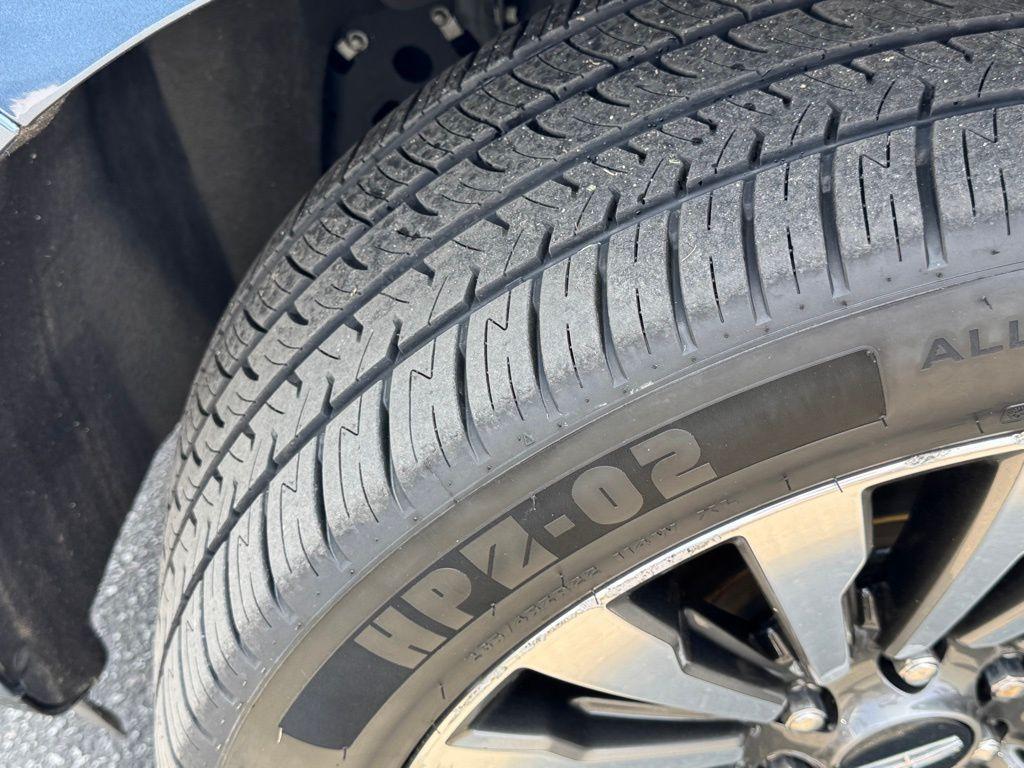 used 2019 Lincoln Navigator car, priced at $38,288