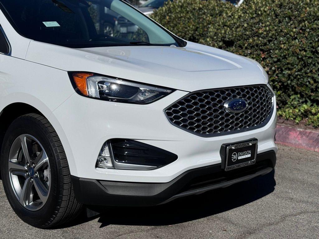 used 2024 Ford Edge car, priced at $32,995