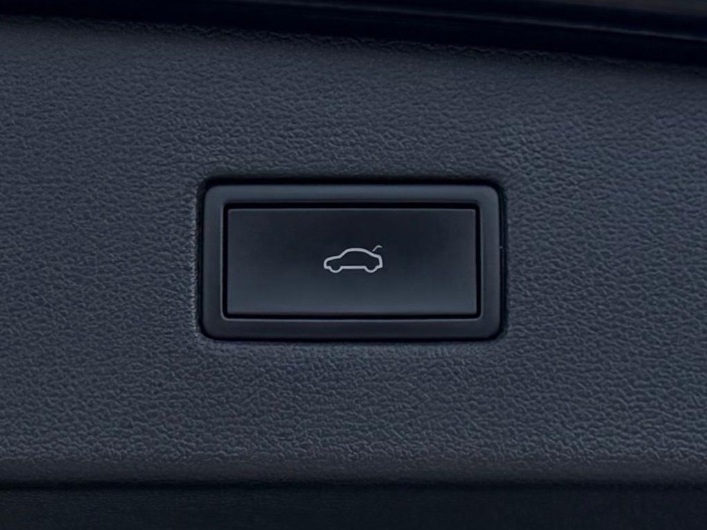 used 2022 Volkswagen Tiguan car, priced at $21,488