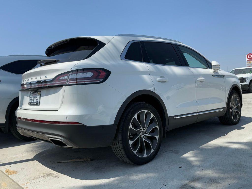used 2022 Lincoln Nautilus car, priced at $38,888