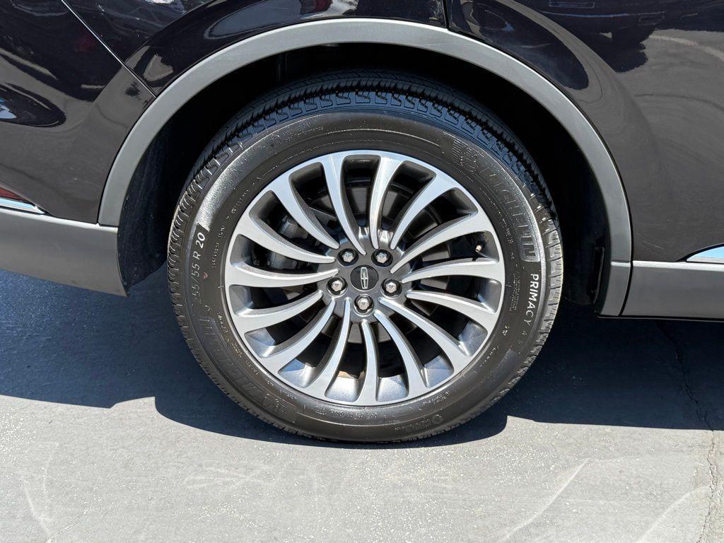 used 2023 Lincoln Aviator car, priced at $51,888