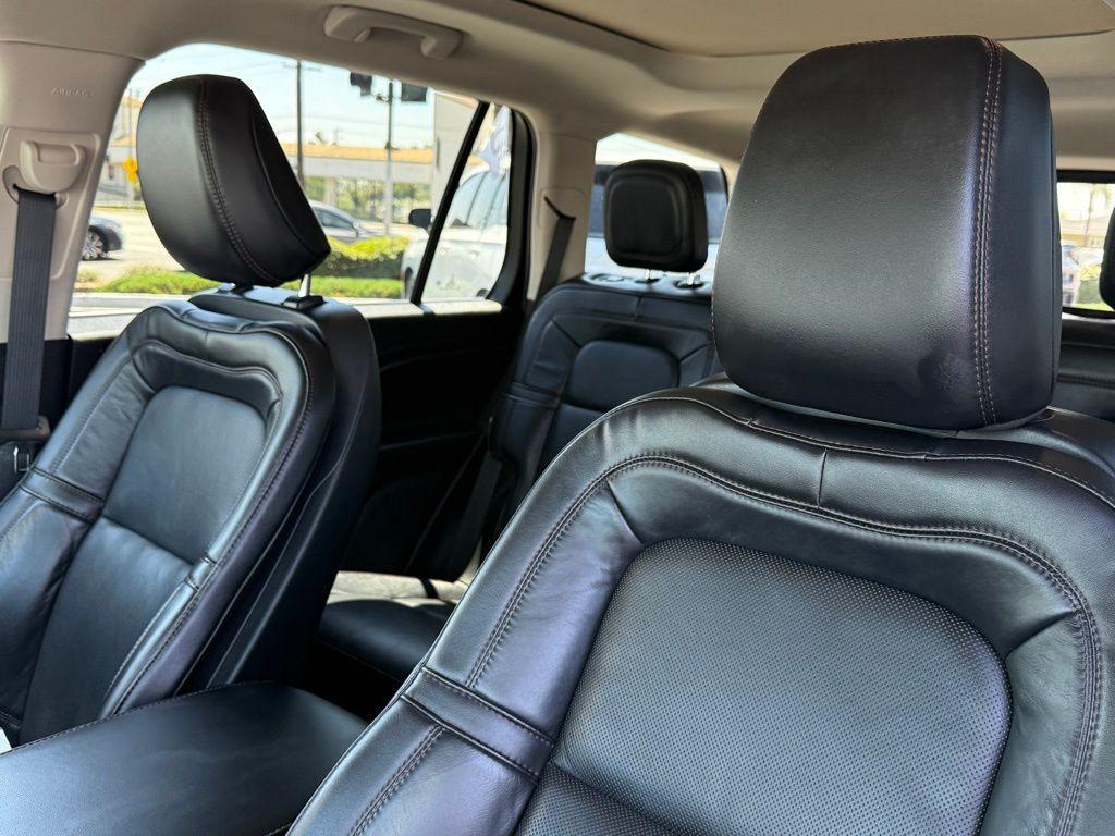 used 2023 Lincoln Aviator car, priced at $51,888